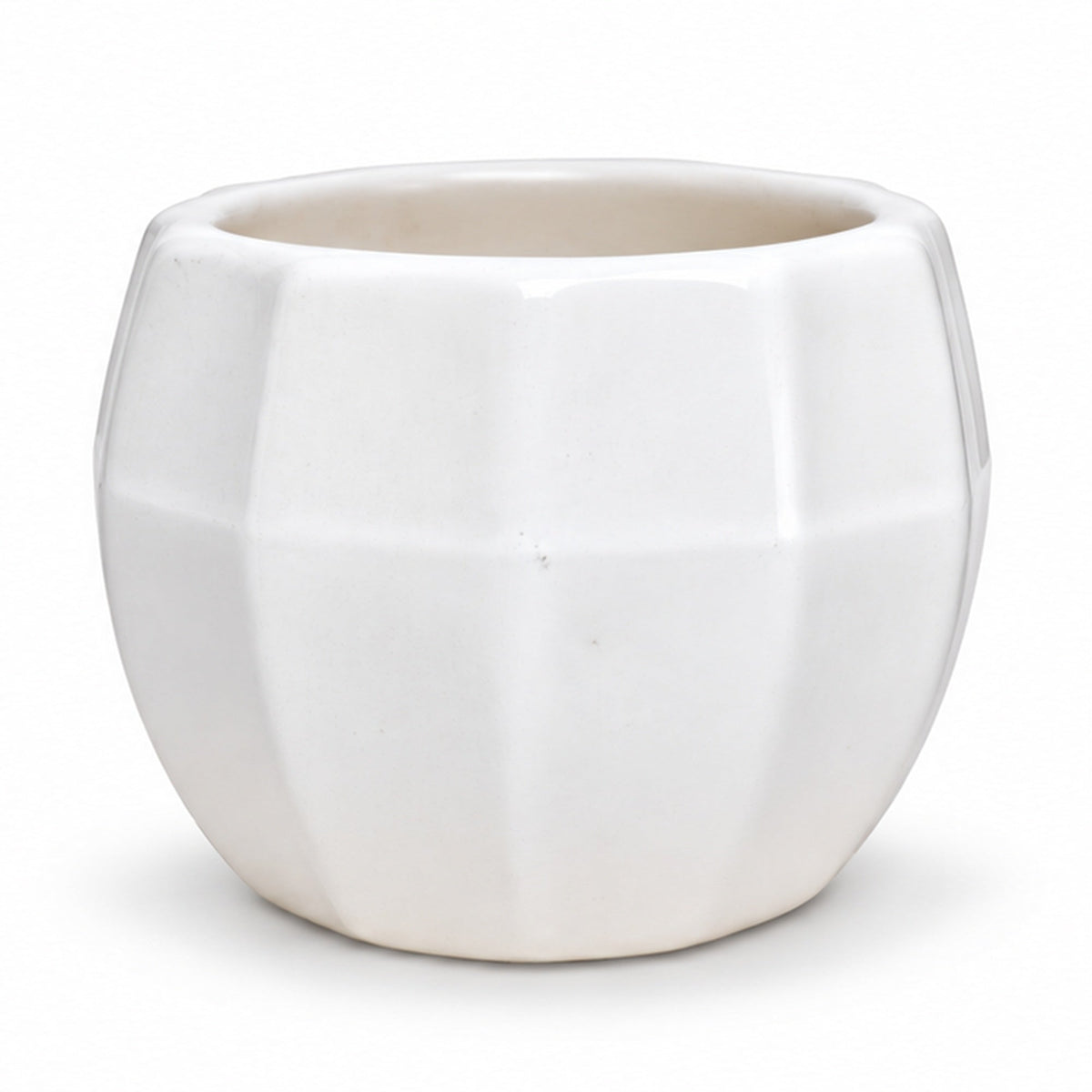 White scalloped ceramic pot 4 inch side view